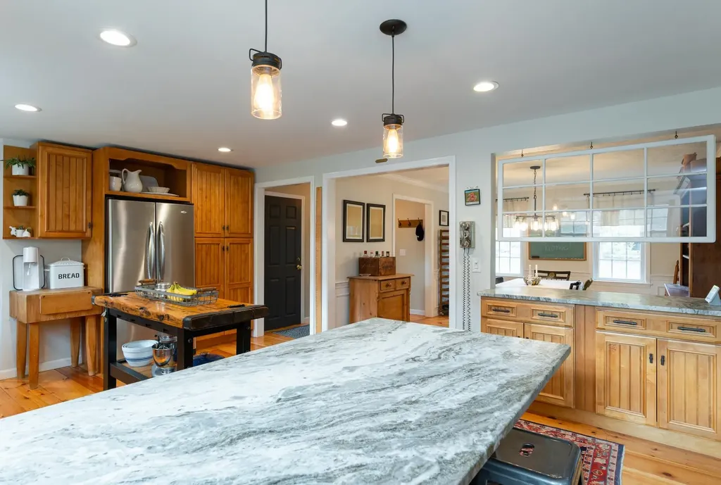 80 Christian Hill Road Amherst NH 03031