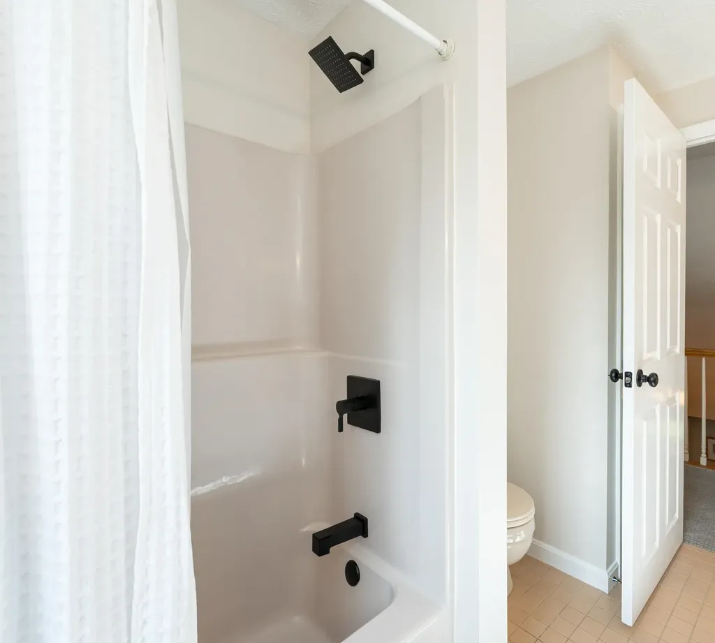 80 Christian Hill Road Amherst NH 03031