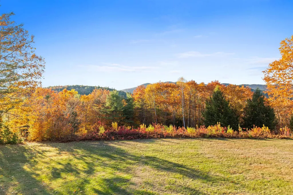 15 Tennis Lane Thornton NH 03223