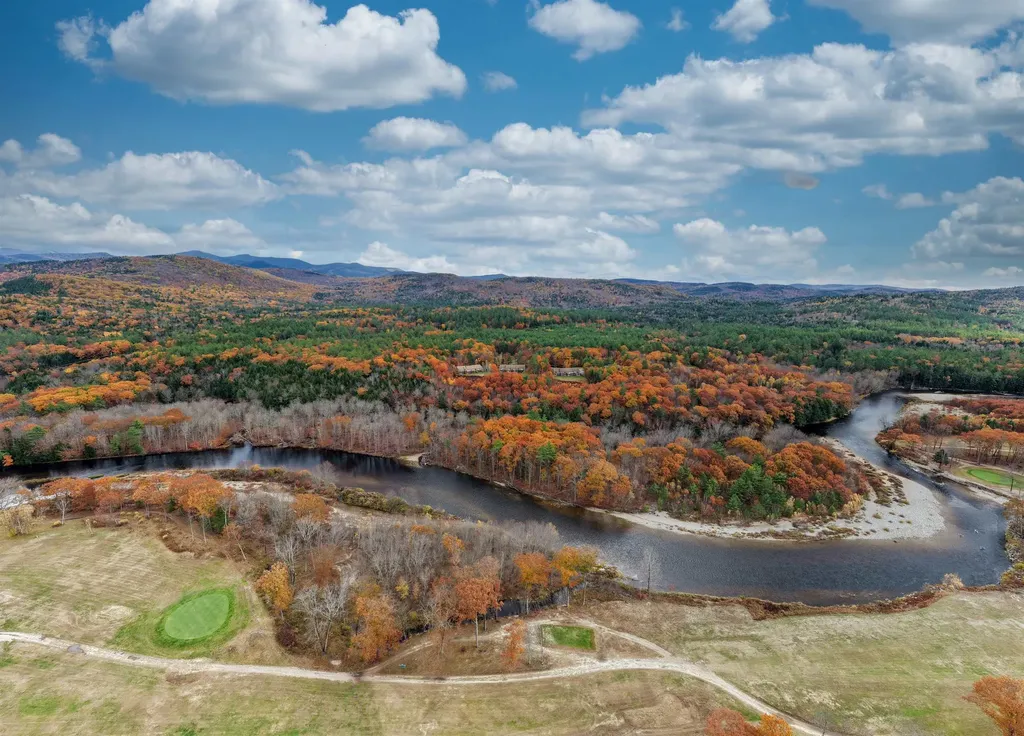 15 Tennis Lane Thornton NH 03223