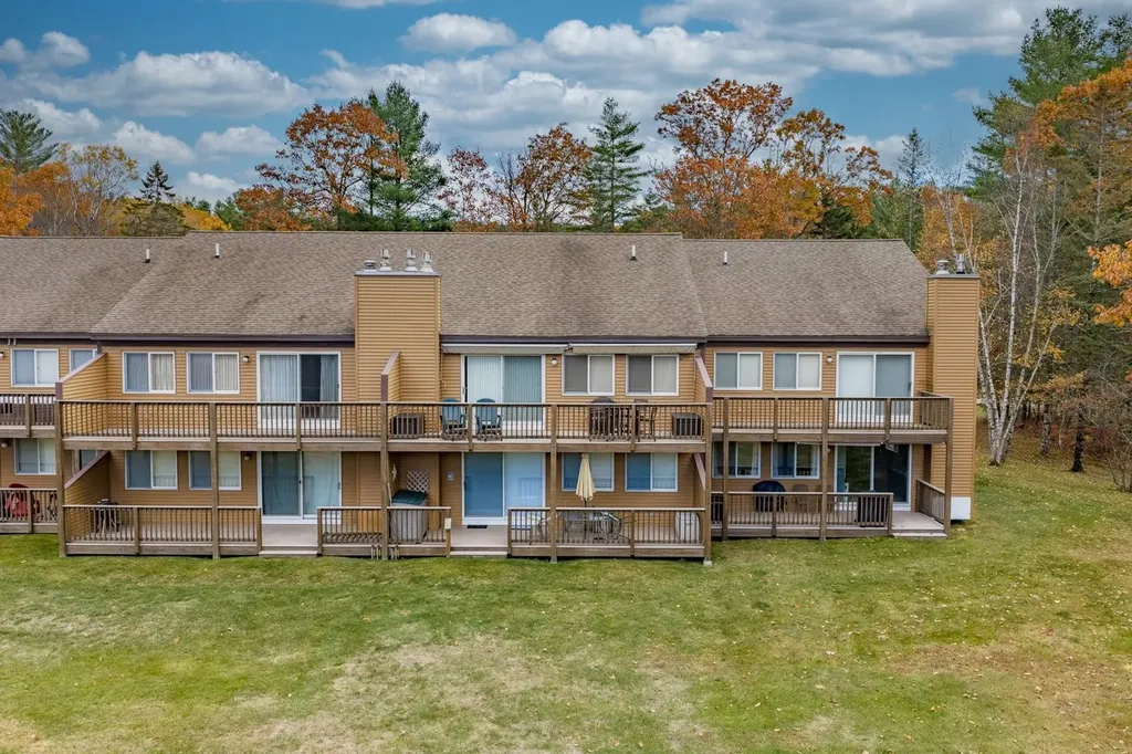 15 Tennis Lane Thornton NH 03223