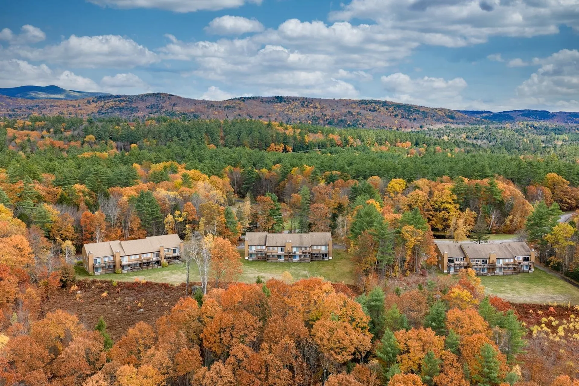 15 Tennis Lane Thornton NH 03223