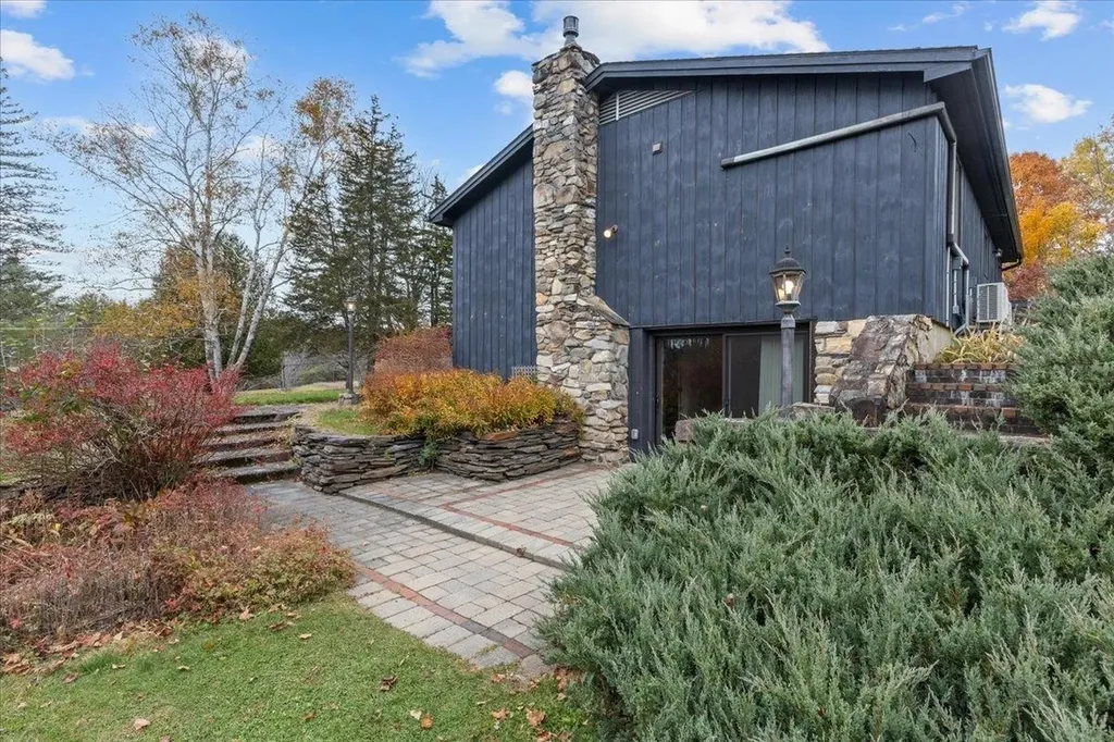 1758 County Road East Montpelier VT 05651