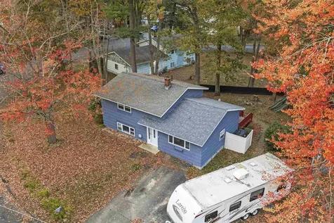4 Tanglewood Drive Dover NH 03820