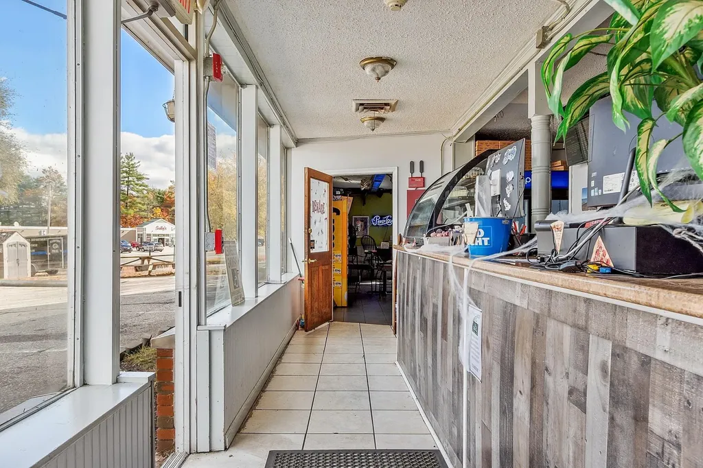 42 Allenstown Road Allenstown NH 03275