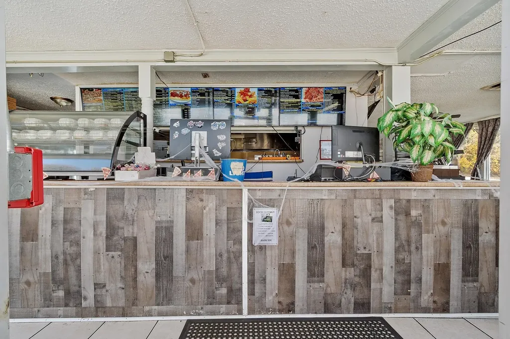 42 Allenstown Road Allenstown NH 03275