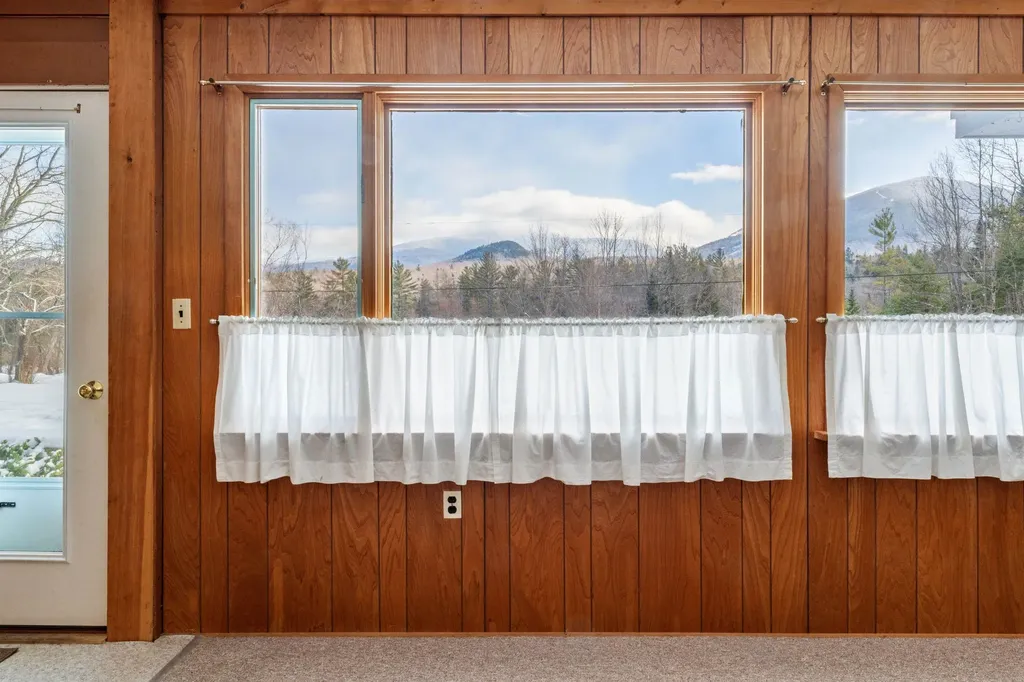 572 Wells Road Franconia NH 03580