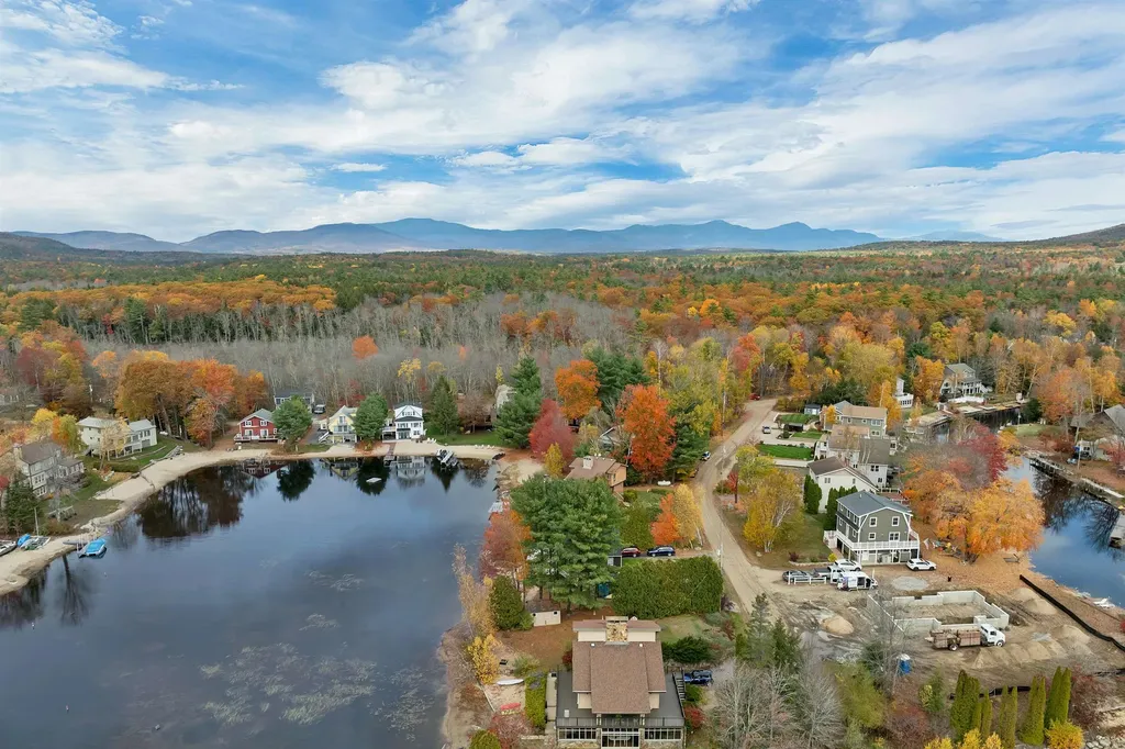 16 Myrtle Drive Moultonborough NH 03254