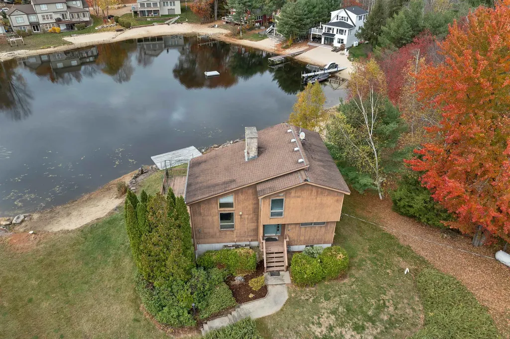 16 Myrtle Drive Moultonborough NH 03254