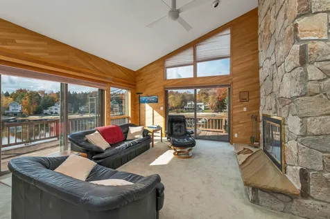 16 Myrtle Drive Moultonborough NH 03254