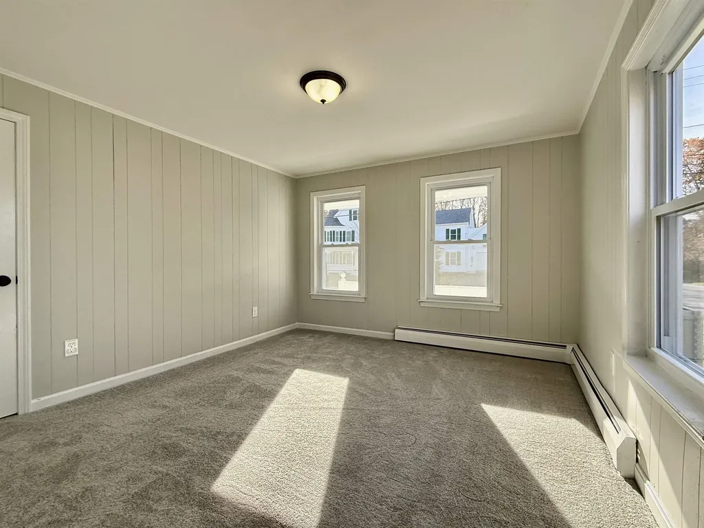 32 Pleasant Street Greenville NH 03048