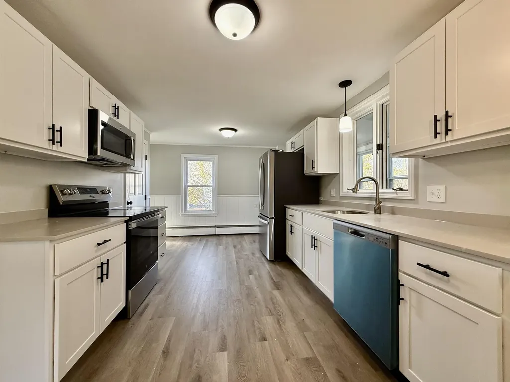 32 Pleasant Street Greenville NH 03048