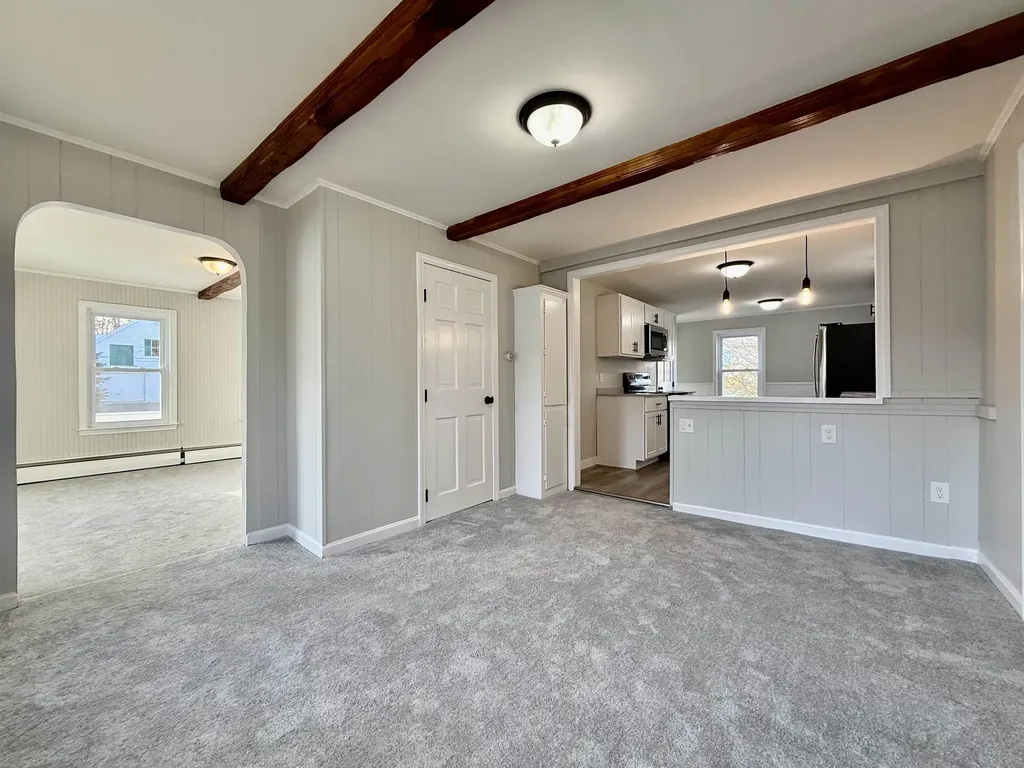 32 Pleasant Street Greenville NH 03048