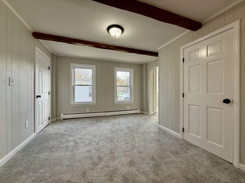 32 Pleasant Street Greenville NH 03048