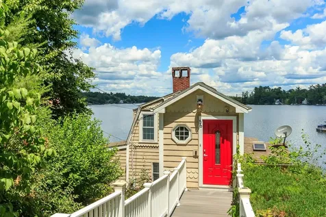 56 South Shore Road Salem NH 03079