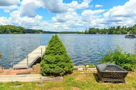 56 South Shore Road Salem NH 03079