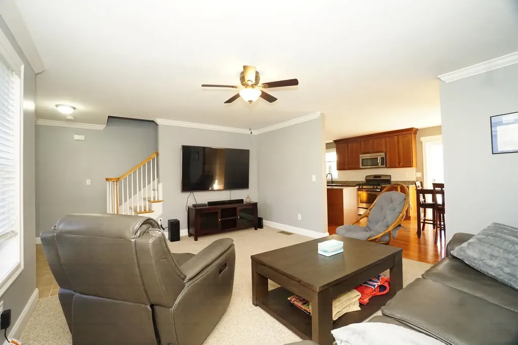 53 Pine Avenue Manchester NH 03103