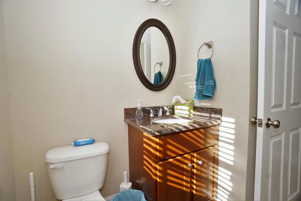 53 Pine Avenue Manchester NH 03103