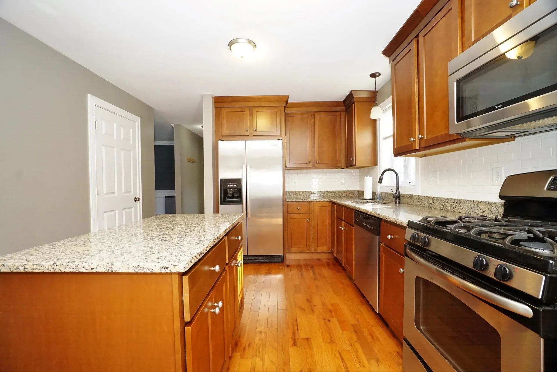 53 Pine Avenue Manchester NH 03103