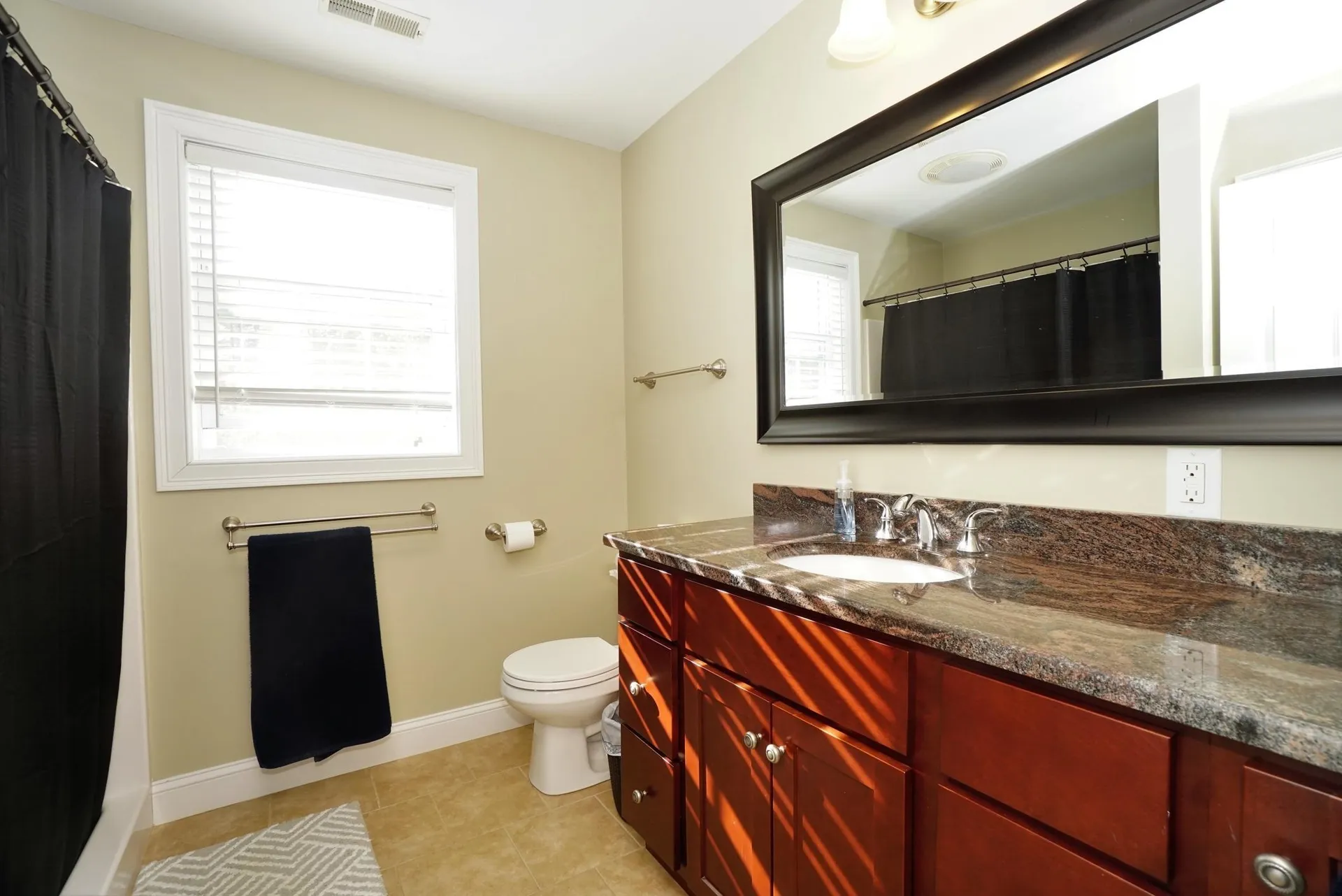 53 Pine Avenue Manchester NH 03103