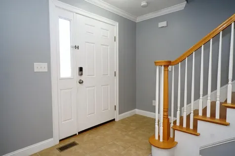 53 Pine Avenue Manchester NH 03103