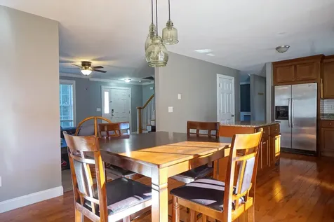 53 Pine Avenue Manchester NH 03103