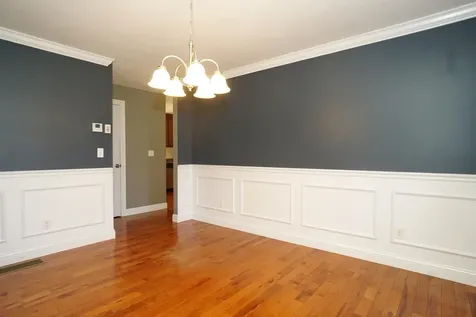 53 Pine Avenue Manchester NH 03103