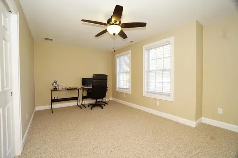 53 Pine Avenue Manchester NH 03103