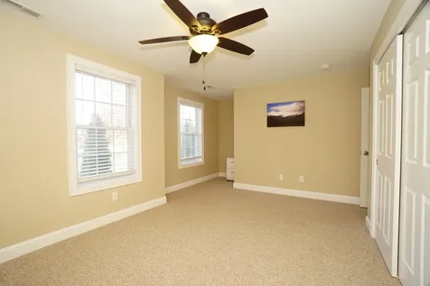 53 Pine Avenue Manchester NH 03103