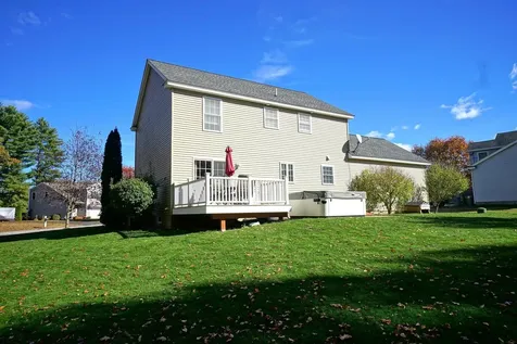 53 Pine Avenue Manchester NH 03103