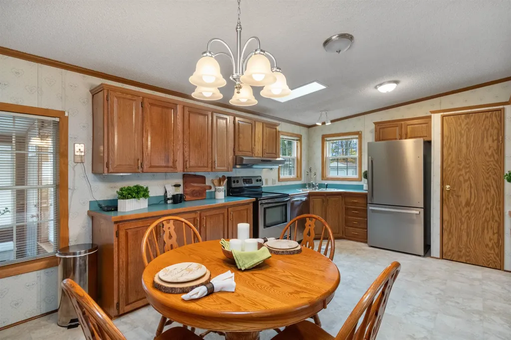 204 Stonehill Road Williston VT 05495