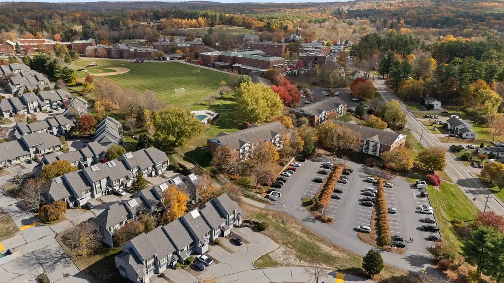 2 Bristol Court Derry NH 03038