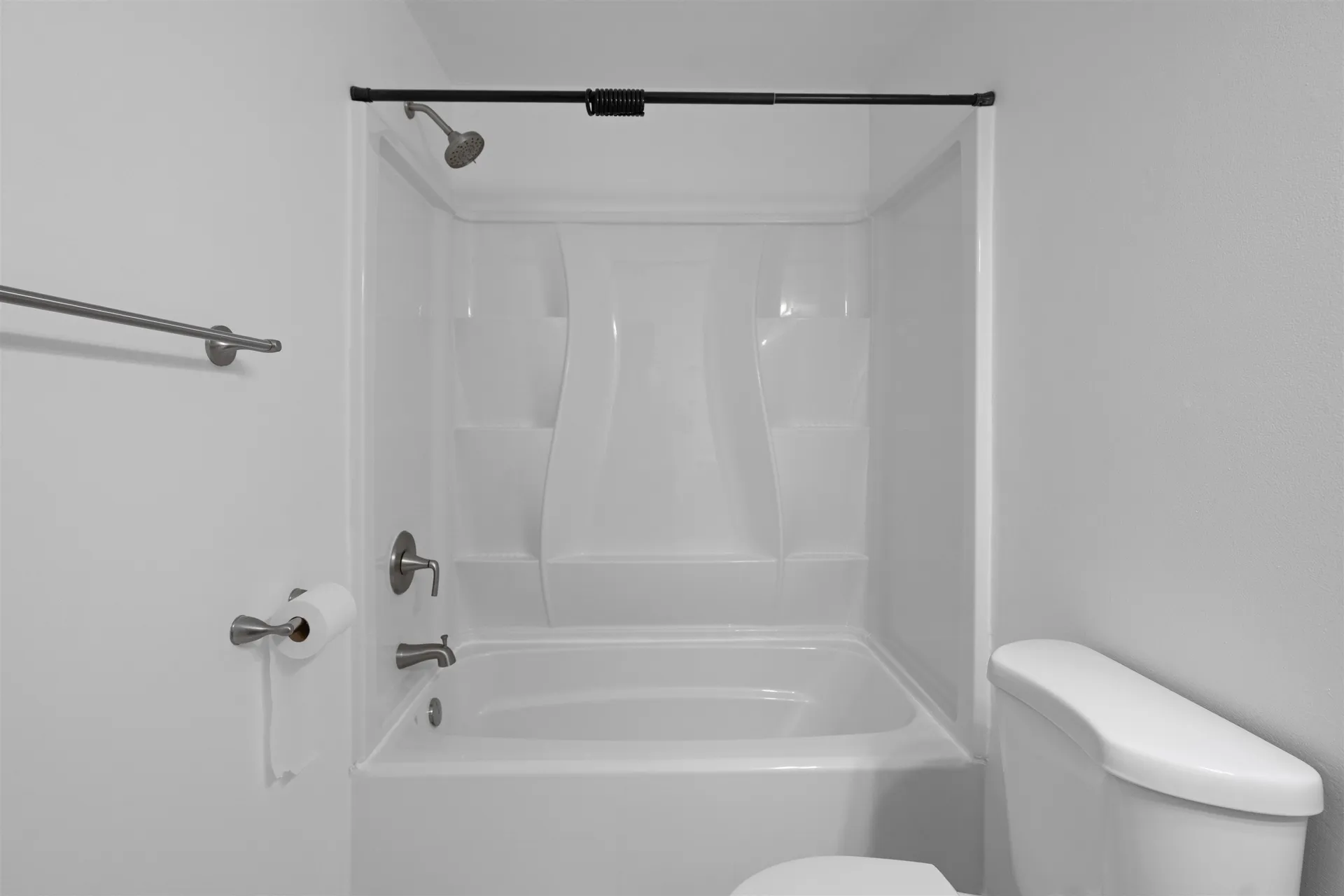 2 Bristol Court Derry NH 03038