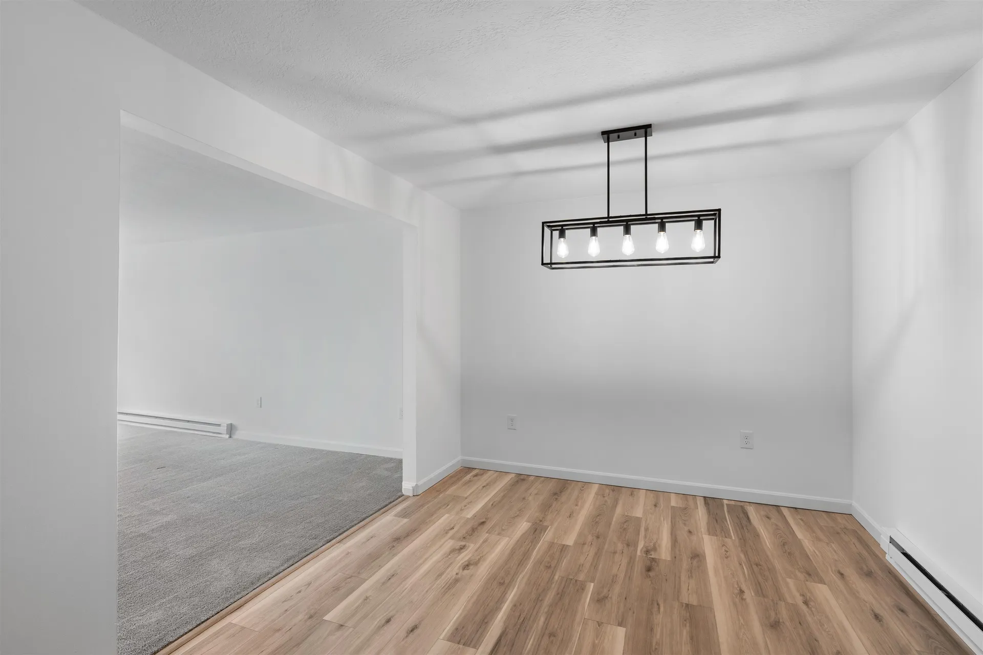 2 Bristol Court Derry NH 03038