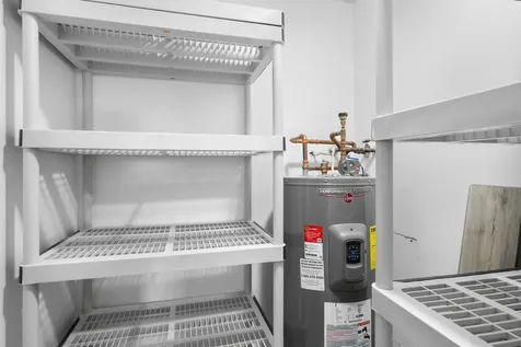 2 Bristol Court Derry NH 03038