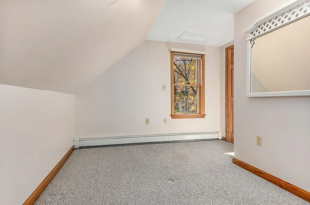 20 Peabody Drive Brentwood NH 03833