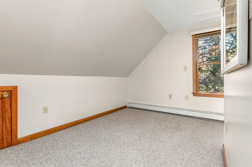 20 Peabody Drive Brentwood NH 03833