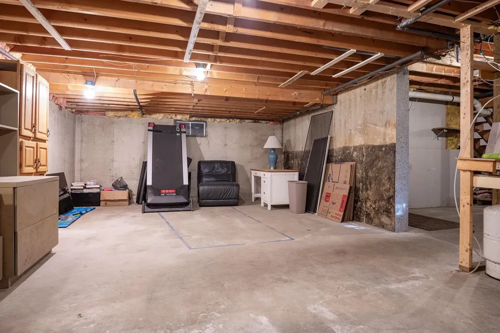 20 Peabody Drive Brentwood NH 03833