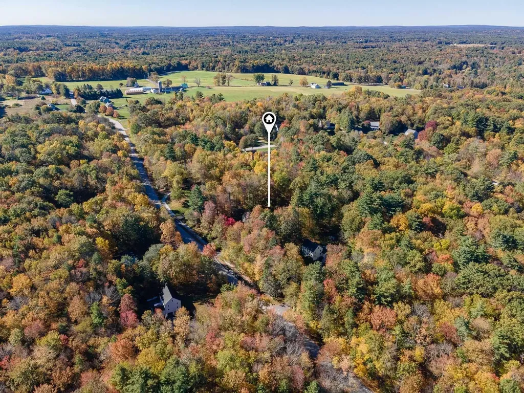 20 Peabody Drive Brentwood NH 03833