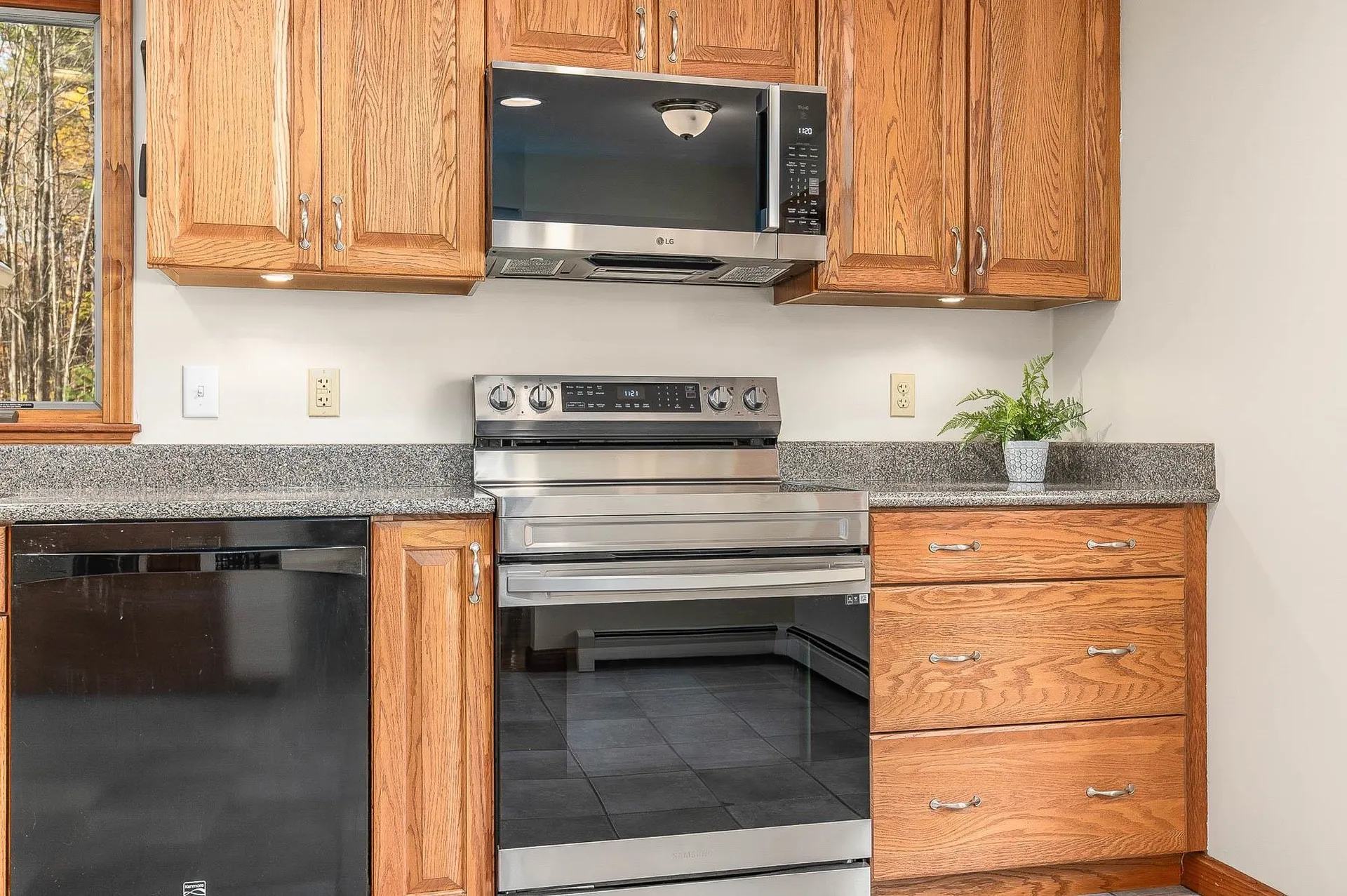 20 Peabody Drive Brentwood NH 03833