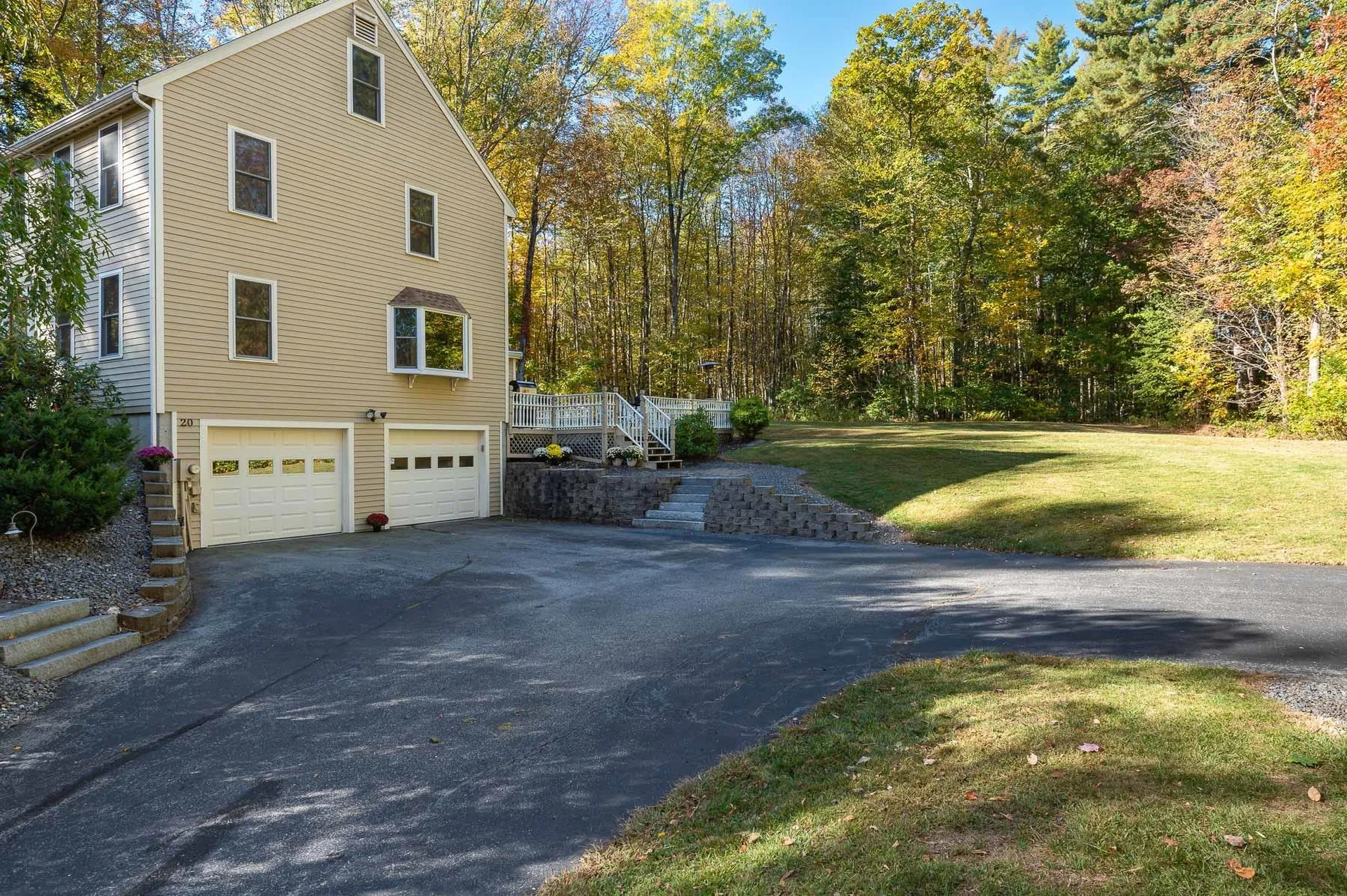 20 Peabody Drive Brentwood NH 03833