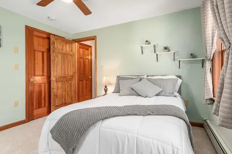 20 Peabody Drive Brentwood NH 03833