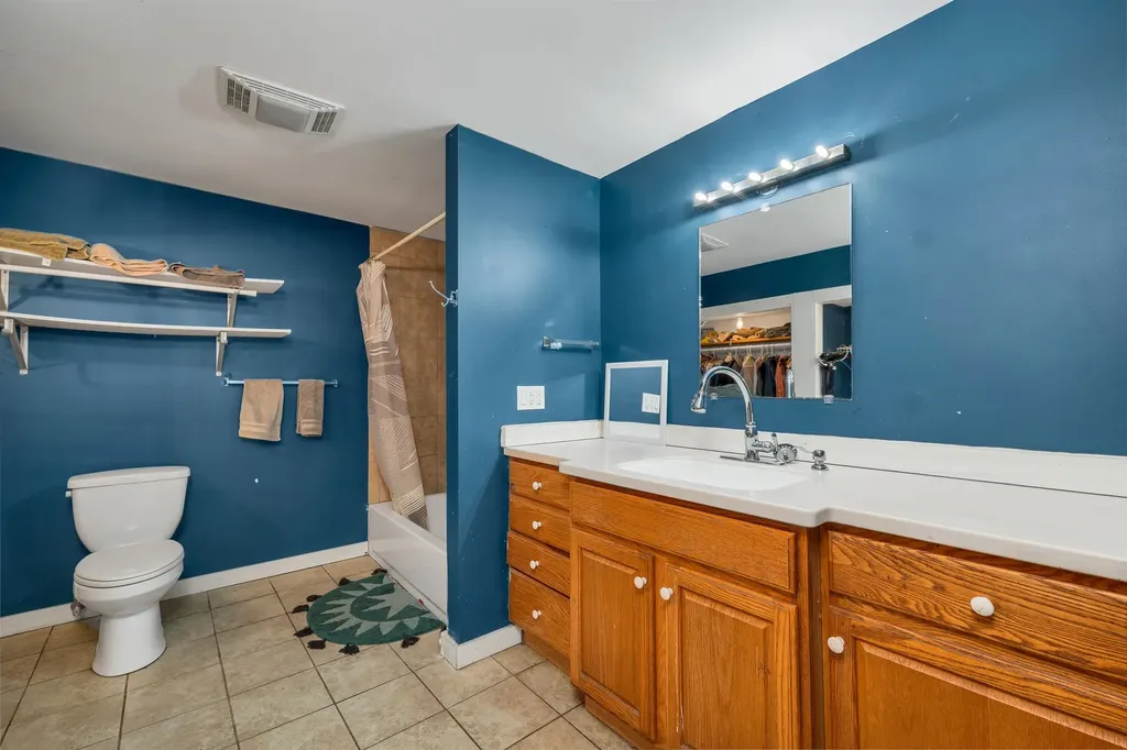 402 Marsh Family Road Hartford VT 05047