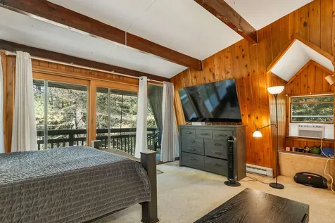 402 Marsh Family Road Hartford VT 05047