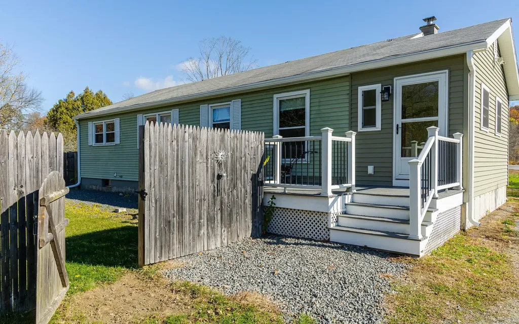 561 Main Street Walpole NH 03608