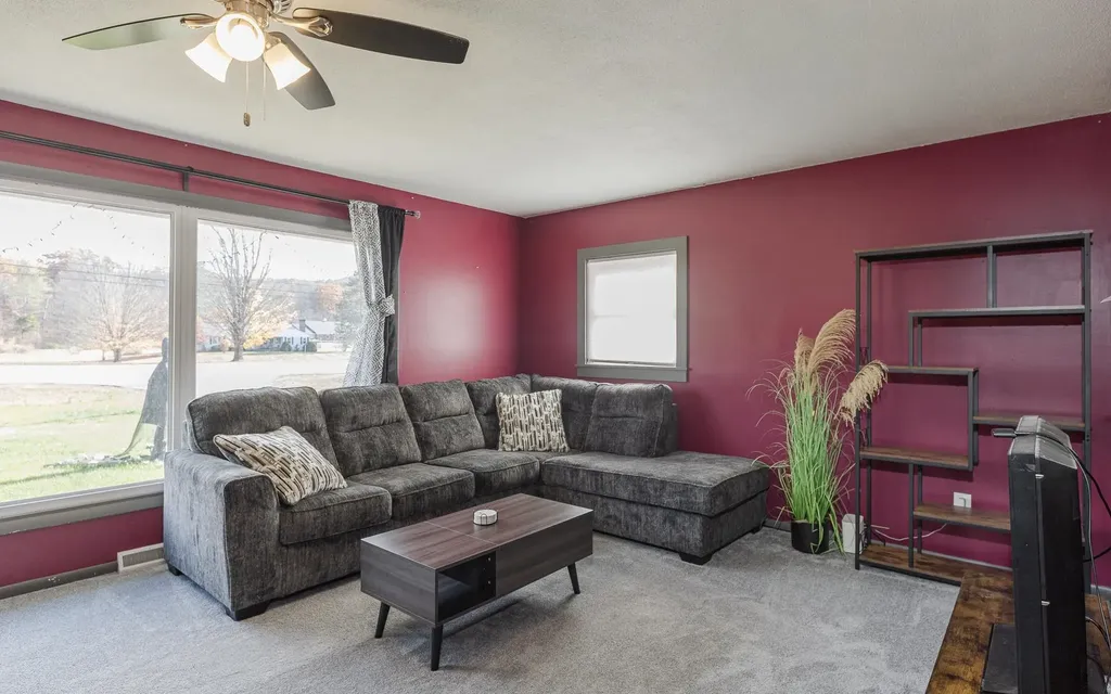 561 Main Street Walpole NH 03608