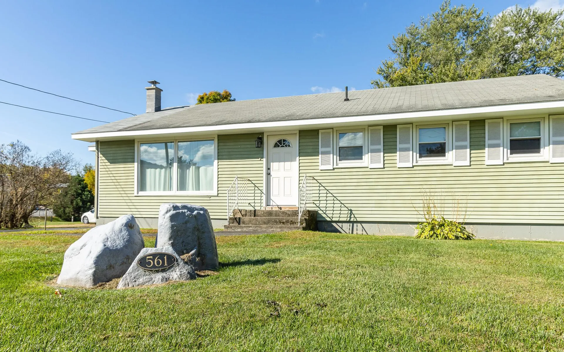 561 Main Street Walpole NH 03608
