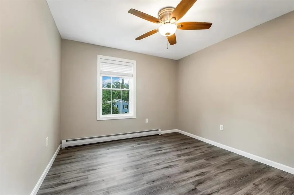 4 Mill Pond Road Tuftonboro NH 03816