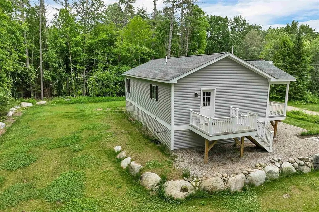 4 Mill Pond Road Tuftonboro NH 03816