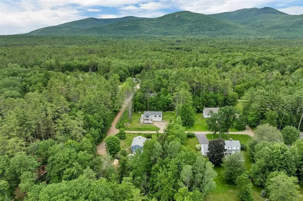 4 Mill Pond Road Tuftonboro NH 03816